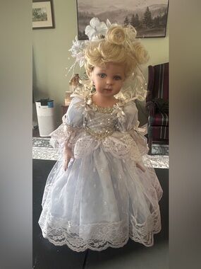 Ashton Drake Porcelain Doll Cinderella Model from 1996